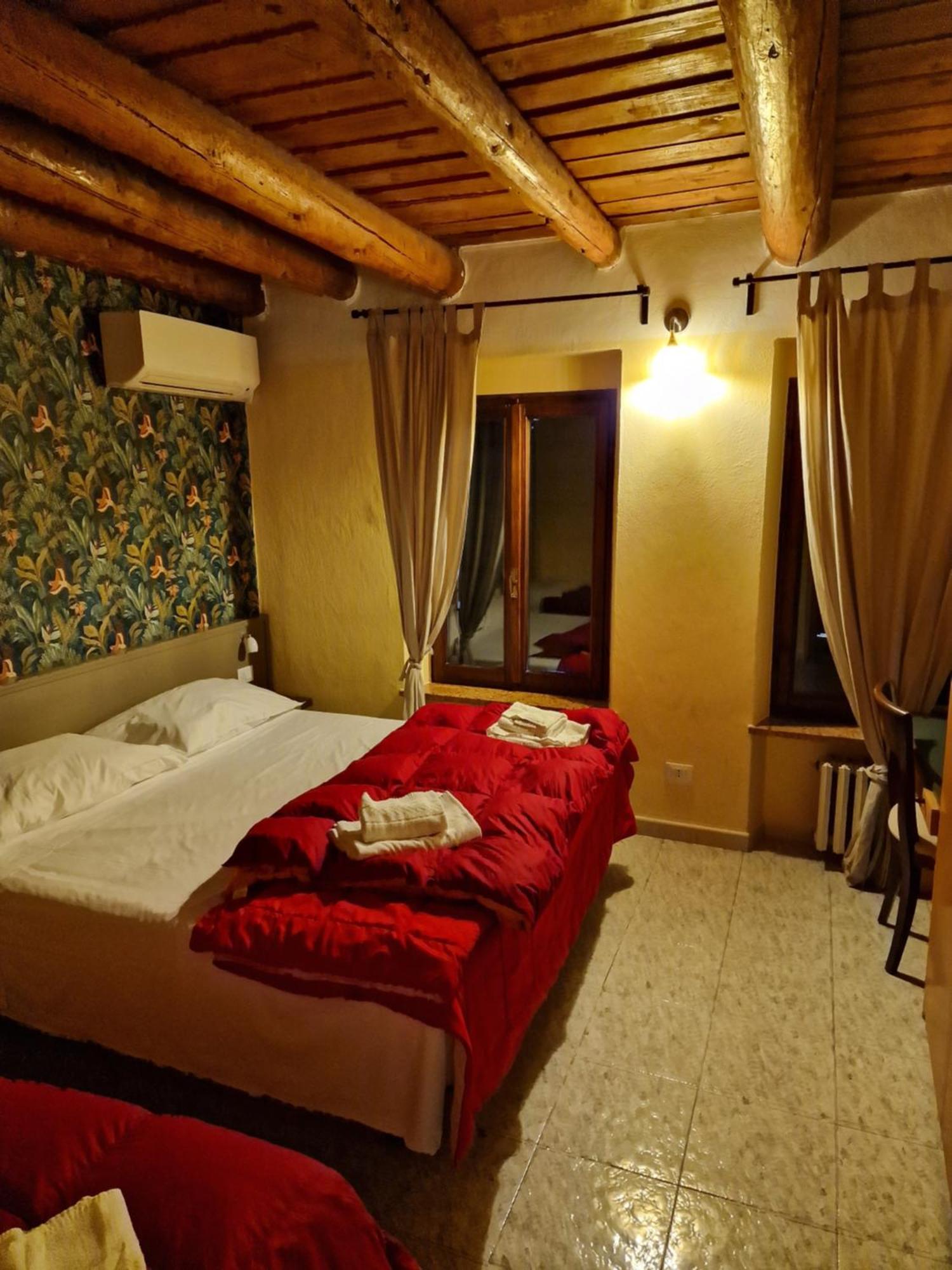 Locanda Al Centrale Caprino Veronese Eksteriør billede
